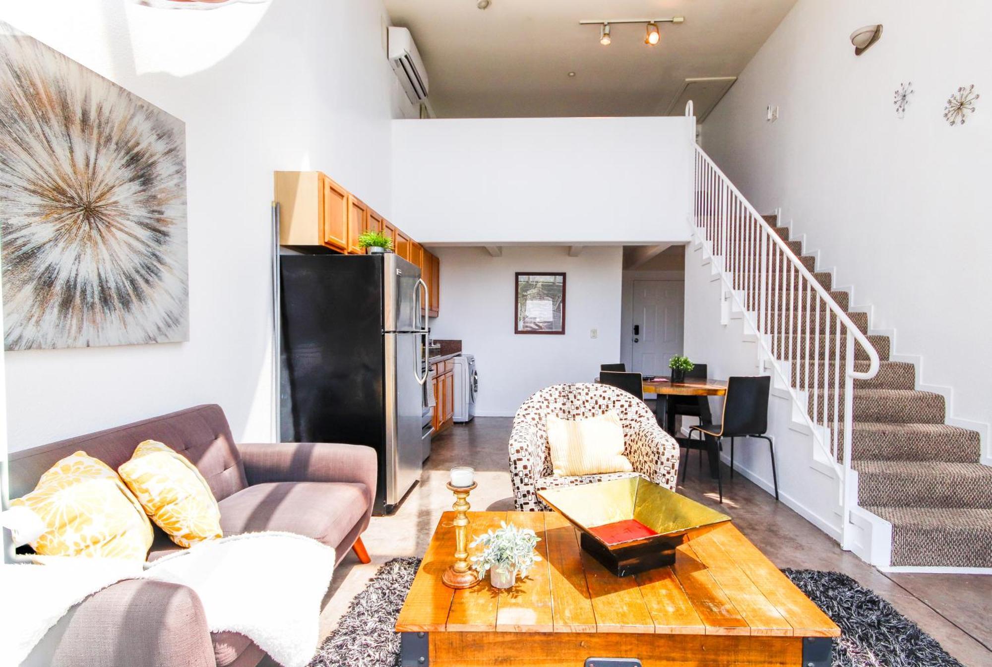 Aparthotel Little Italy Modern Lofts 3*