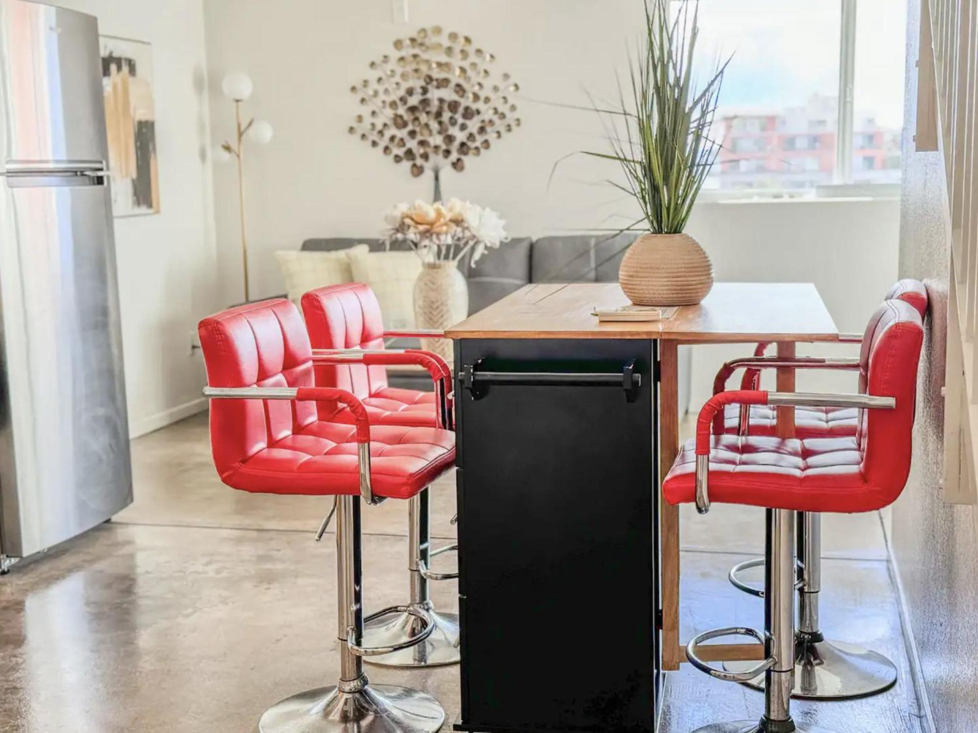 Apartahotel Little Italy Modern Lofts