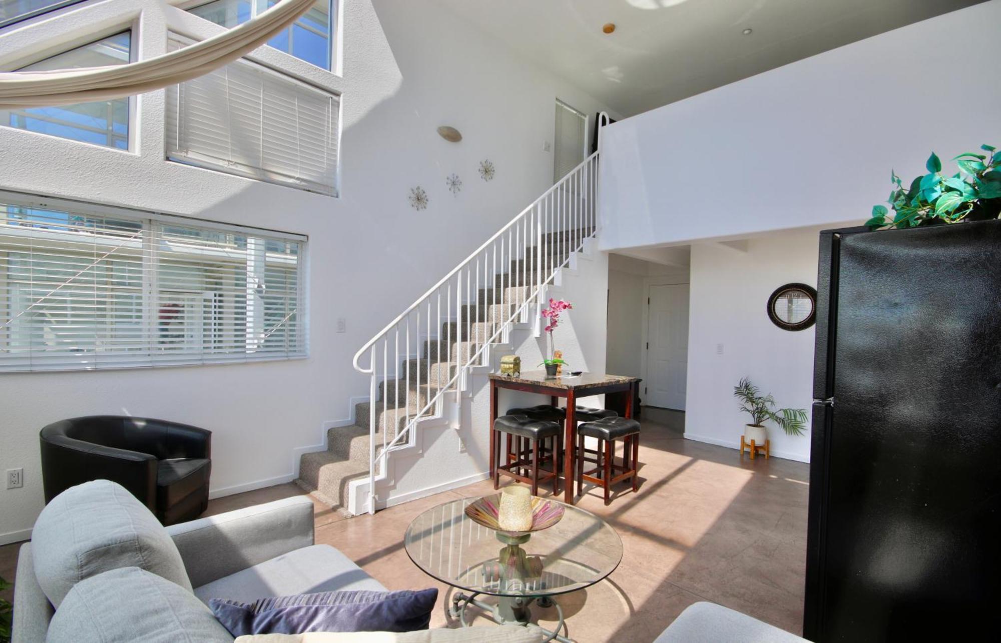 Little Italy Modern Lofts Apartahotel 3*