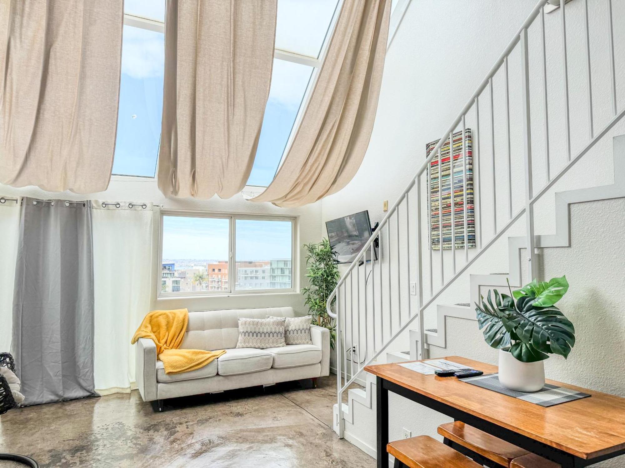 Little Italy Modern Lofts San Diego